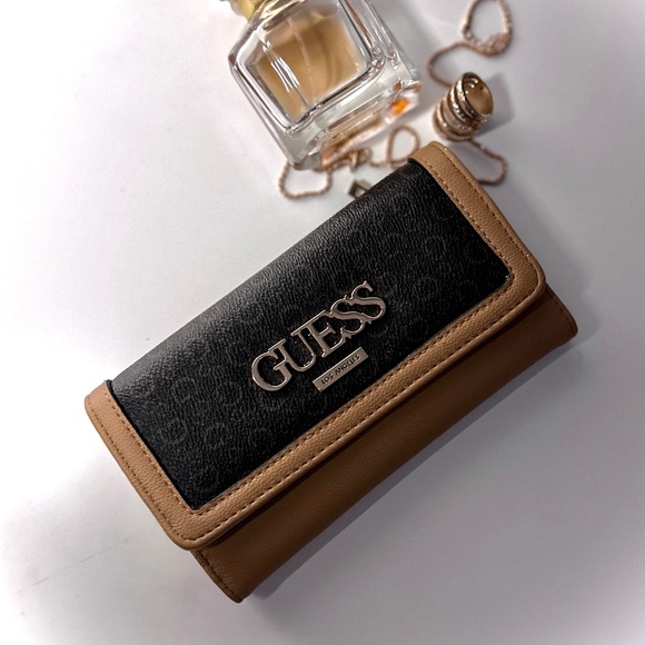 GUESS WALLET [ NEVER USED ] | BROWN/DARK BROWN/BEIGE - Picture 2 of 7